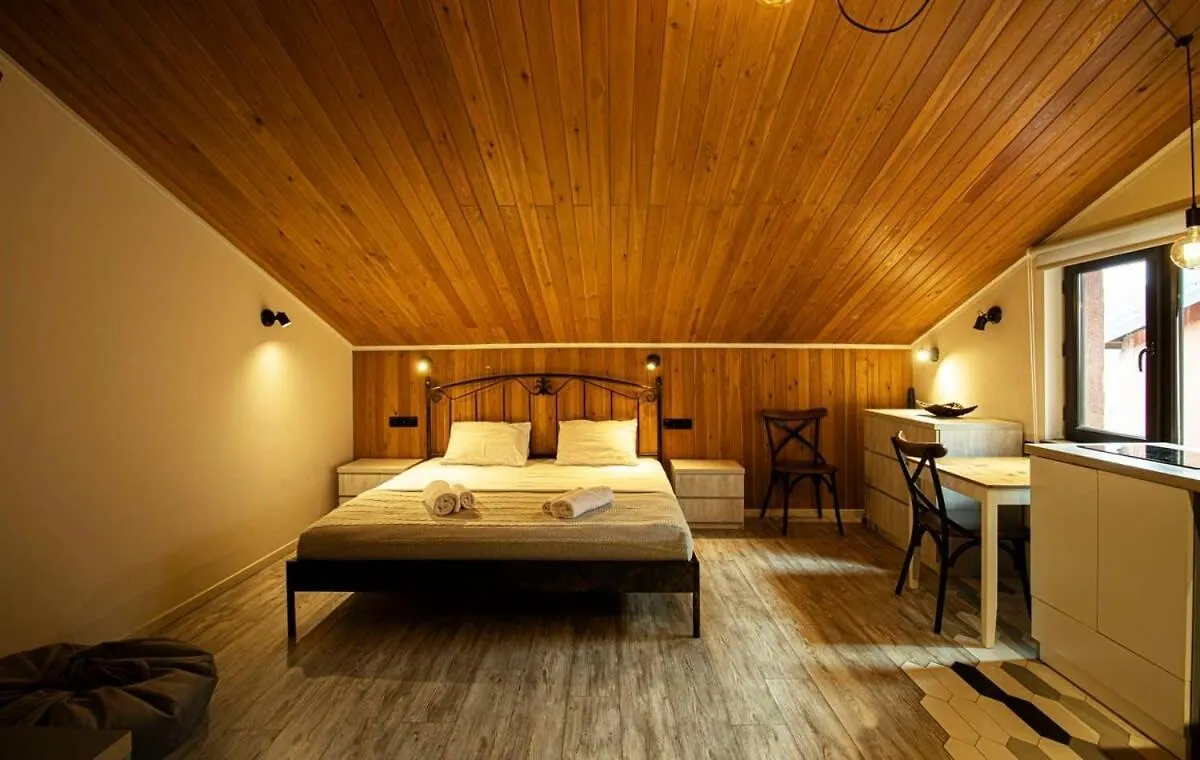 Top Location Cozy Wooden Ceiling Apt - By Wehost Tbilisi 0*,